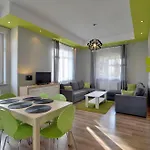 Glamour , Przestronny, Komfortowy, Blisko Szlakow Appartement *