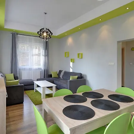Glamour , Przestronny, Komfortowy, Blisko Szlakow Apartment