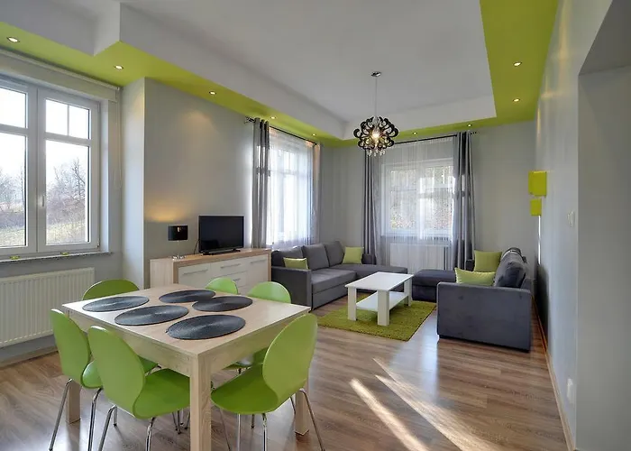 Glamour , Przestronny, Komfortowy, Blisko Szlakow アパート *